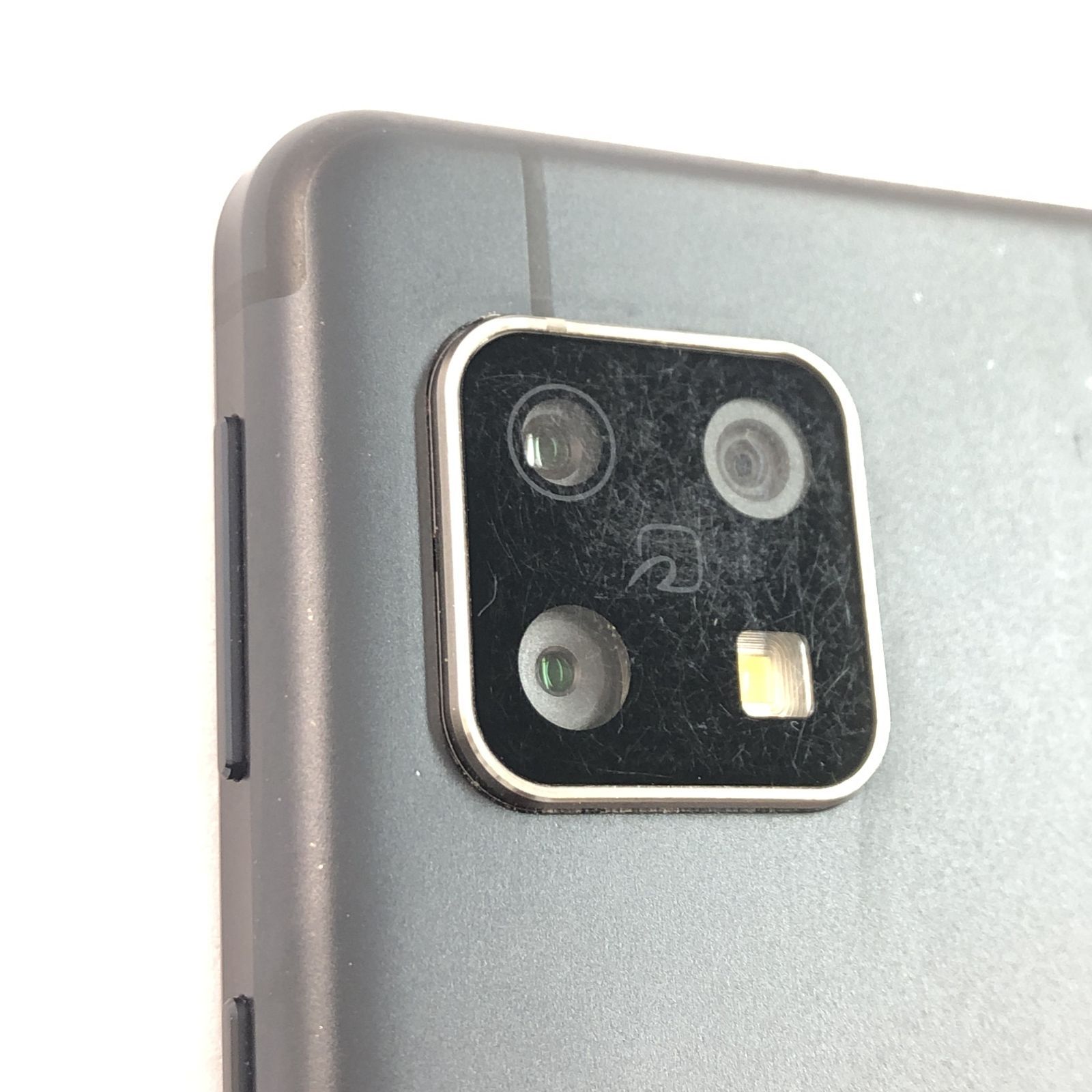 キズあり品】SH-41A/AQUOS sense4/354958115135320 - メルカリ