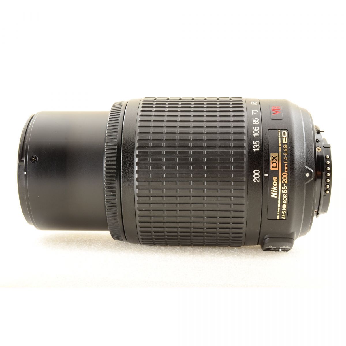Nikon D5000 12.3MP DX AF-S 55-200mm F4-5.6G ED VR 一眼レフ
