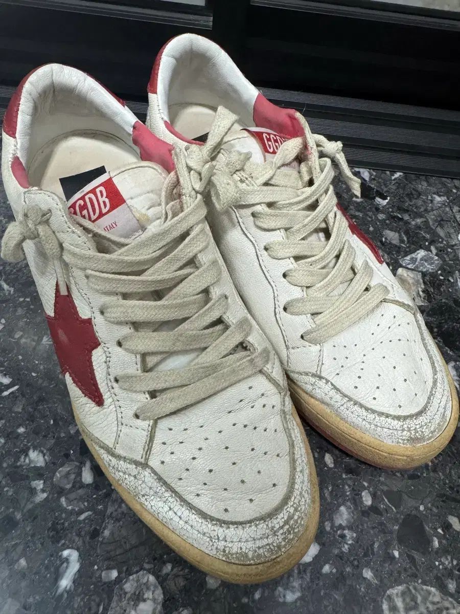 GOLDEN GOOSE ゴールデングース