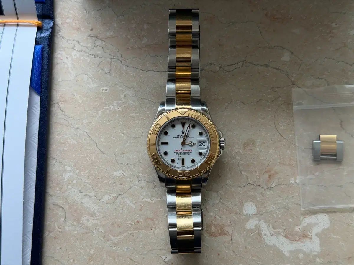 ROLEX ロレックス ヨットマスター 35mm コンビ 白
