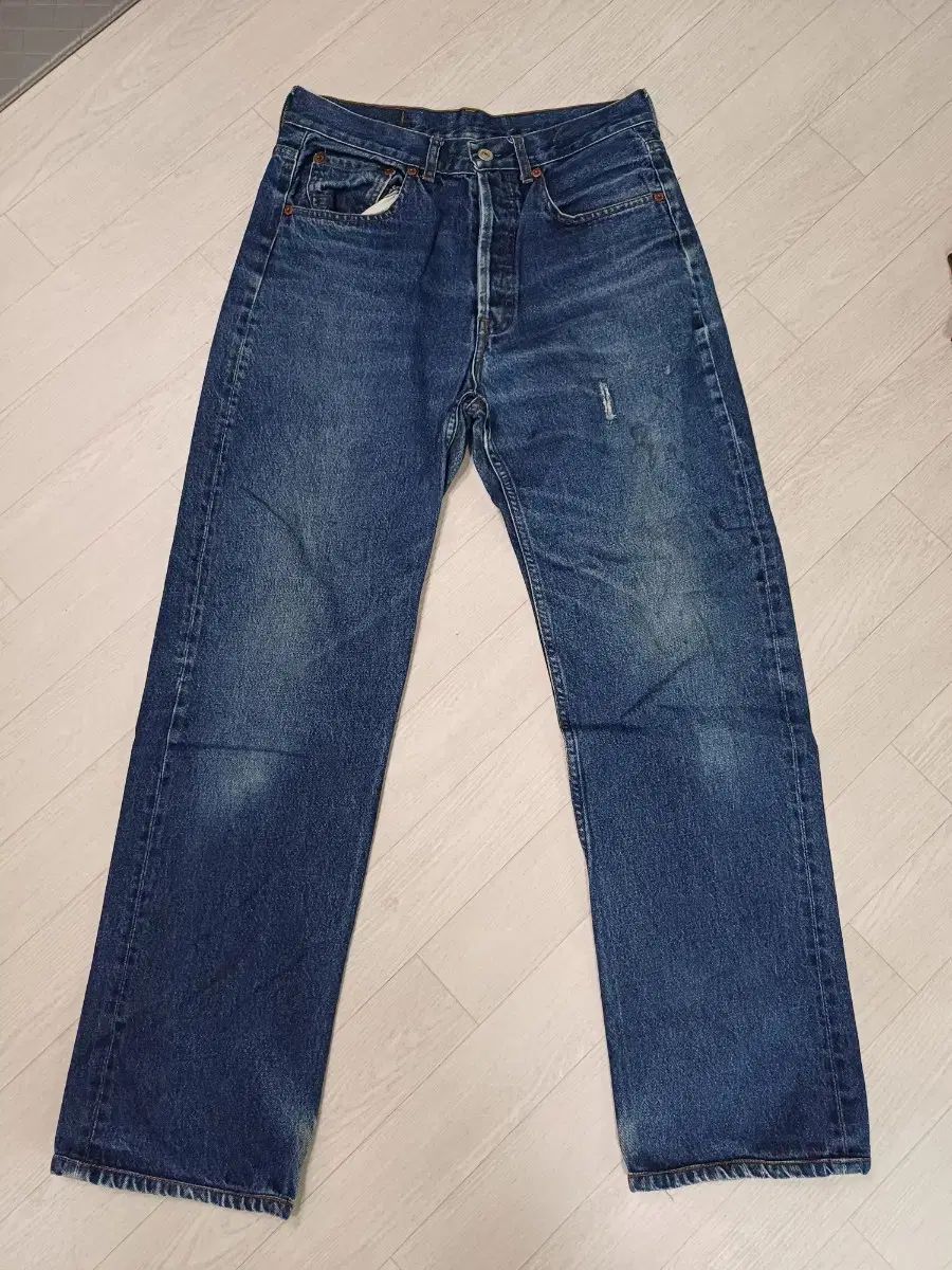 リーバイス ヴィンテージ 501 xx 32x36 (実寸 28 30 程度)