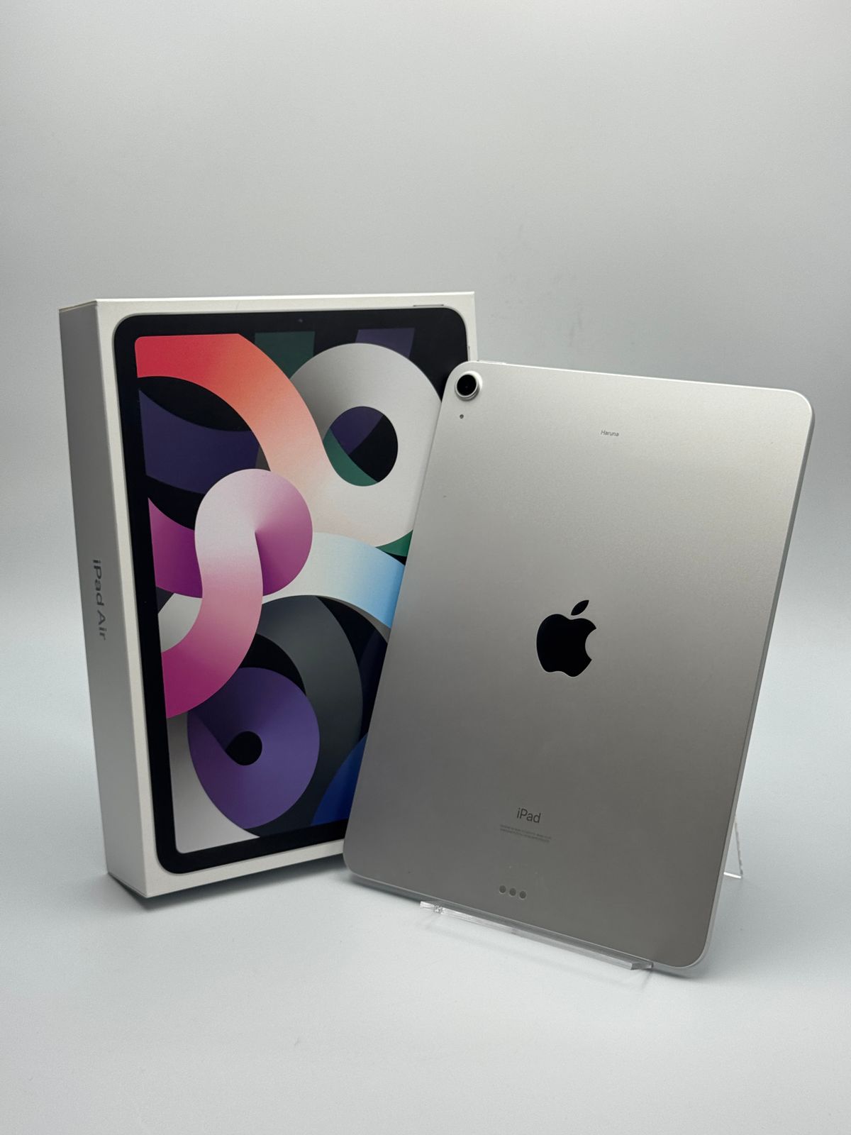 【箱付き中古B、訳あり】iPad Air 4 256GB シルバー Wi-Fi バッテリー【92%】