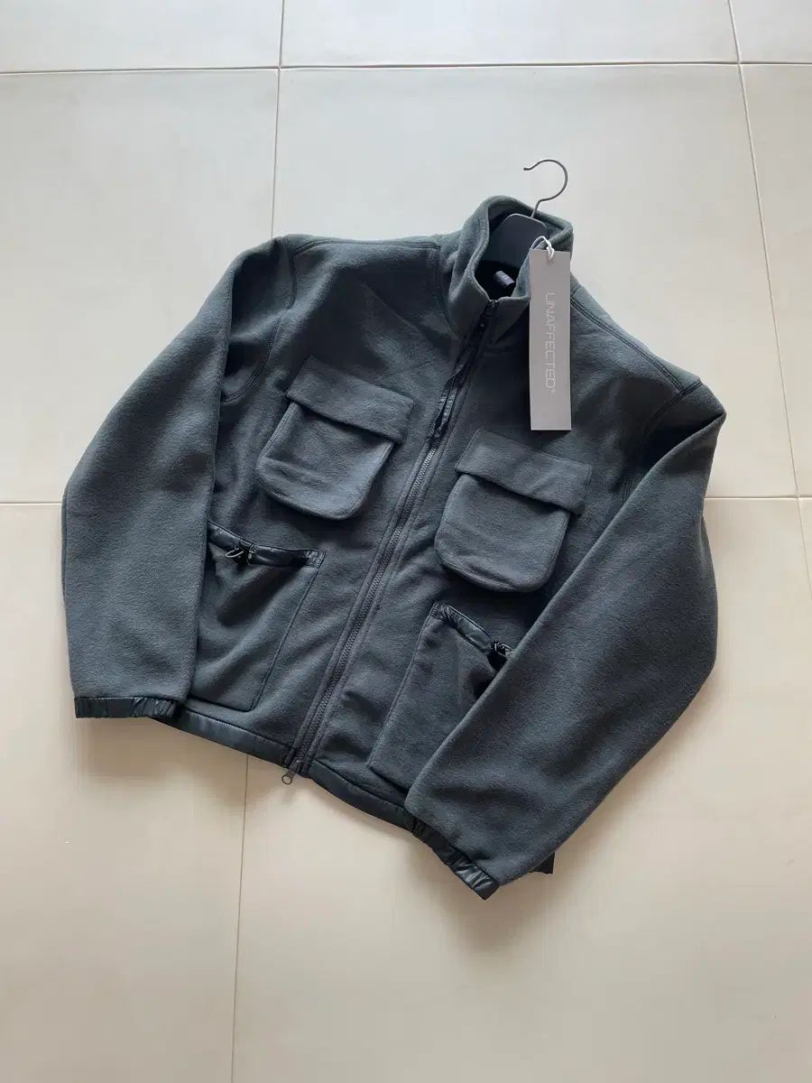 UNAFFECTED フリース フルジップアップ ジャケット L セージグリーン 新品