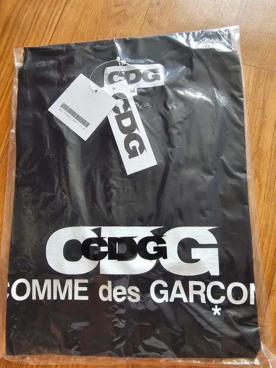 CDG コム・デ・ギャルソン ブラック 半袖 Tシャツ M