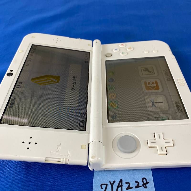 ◇ワYA228【上下IPS液晶】Newニンテンドー3DSLL パールホワイト 本体 タッチペン 充電ACアダプター セット 希少品 IPSパネル 任天堂 Nintendo 3DS 3DSLL NEW3DS 携帯型ゲーム機 ホワイト 白 第7世代