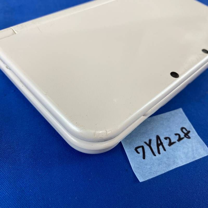 ◇ワYA228【上下IPS液晶】Newニンテンドー3DSLL パールホワイト 本体 タッチペン 充電ACアダプター セット 希少品 IPSパネル 任天堂 Nintendo 3DS 3DSLL NEW3DS 携帯型ゲーム機 ホワイト 白 第7世代