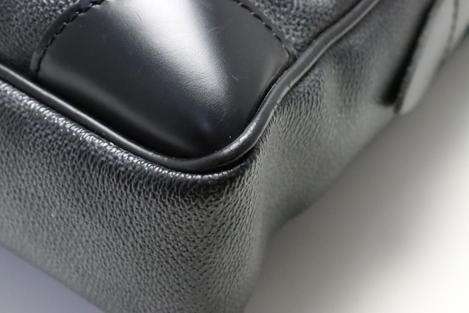□LOUIS VUITTON ダミエグラフィット PDV レザー ビジネスバッグ