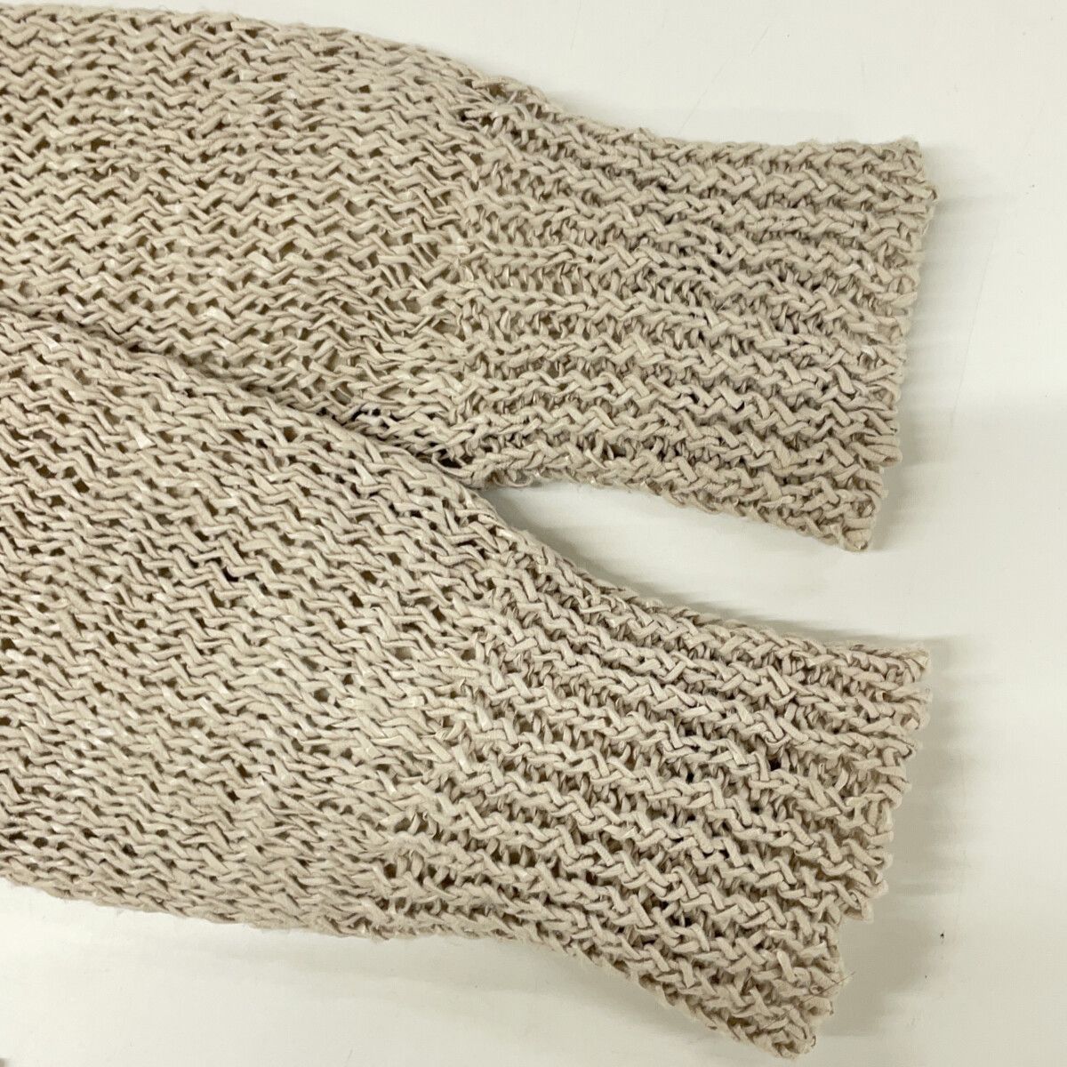 BRUNELLO CUCINELLI ブルネロクチネリ ベージュ 刺繍 裏地シルク