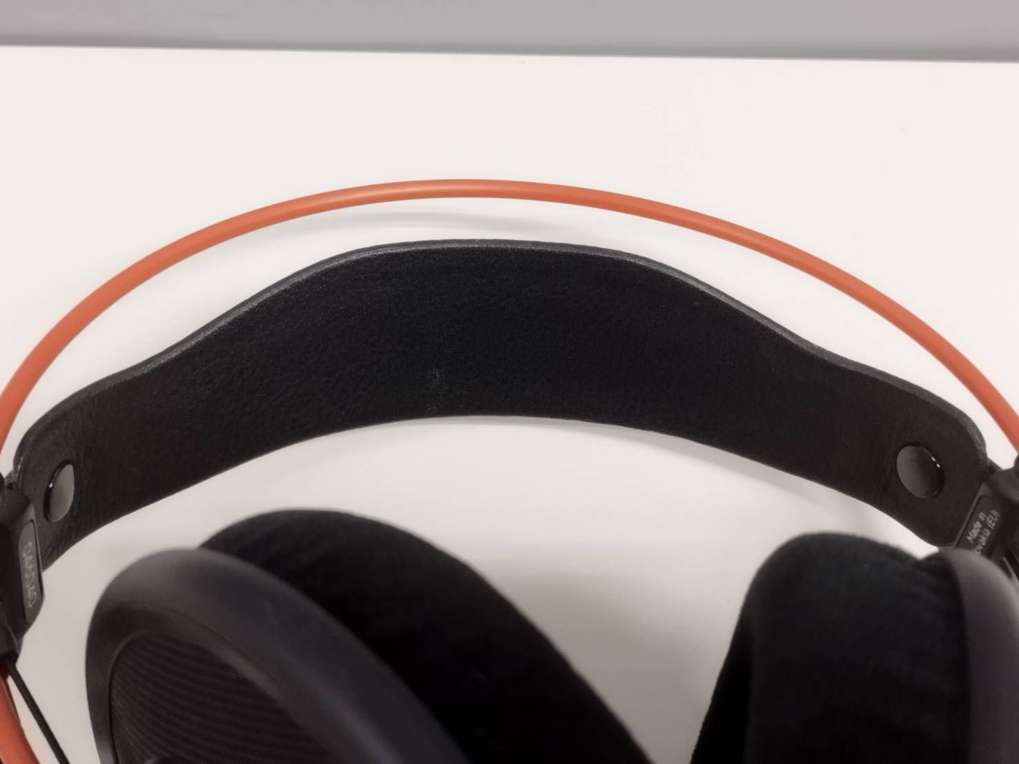 良品】AKG K712 PRO オープン型オーバーイヤーヘッドホン/有線 - メルカリ