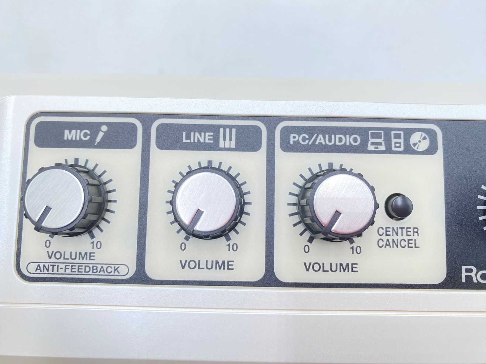 Roland ローランド ポータブル モニター アンプ MOBILE-BA - メルカリ