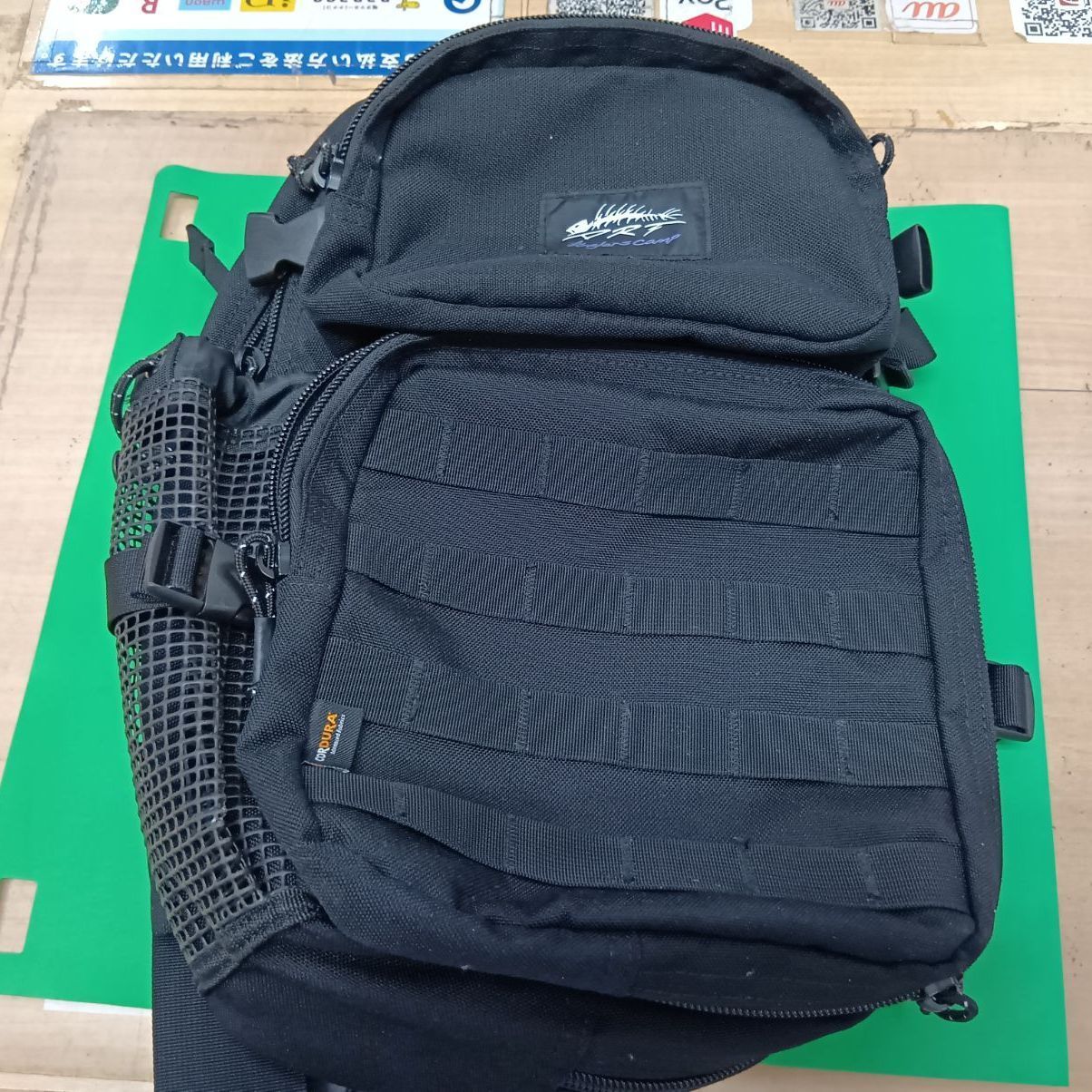 【大宮宮原店 併売】DRT ゲームバッグ 釣具いちばん館大宮宮原店