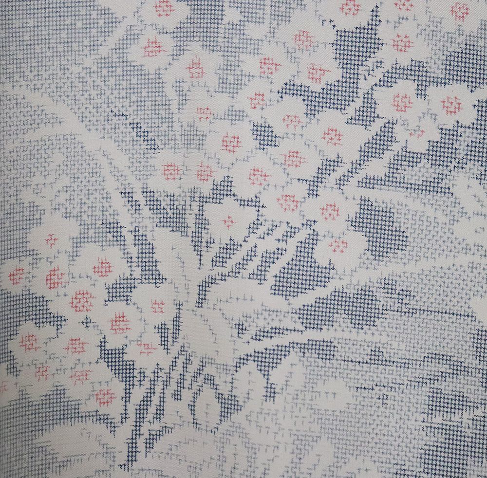 単衣 紬 正絹 グレー 薄グレー 白 草花 Sサイズ ki32236 美品 ひとえ