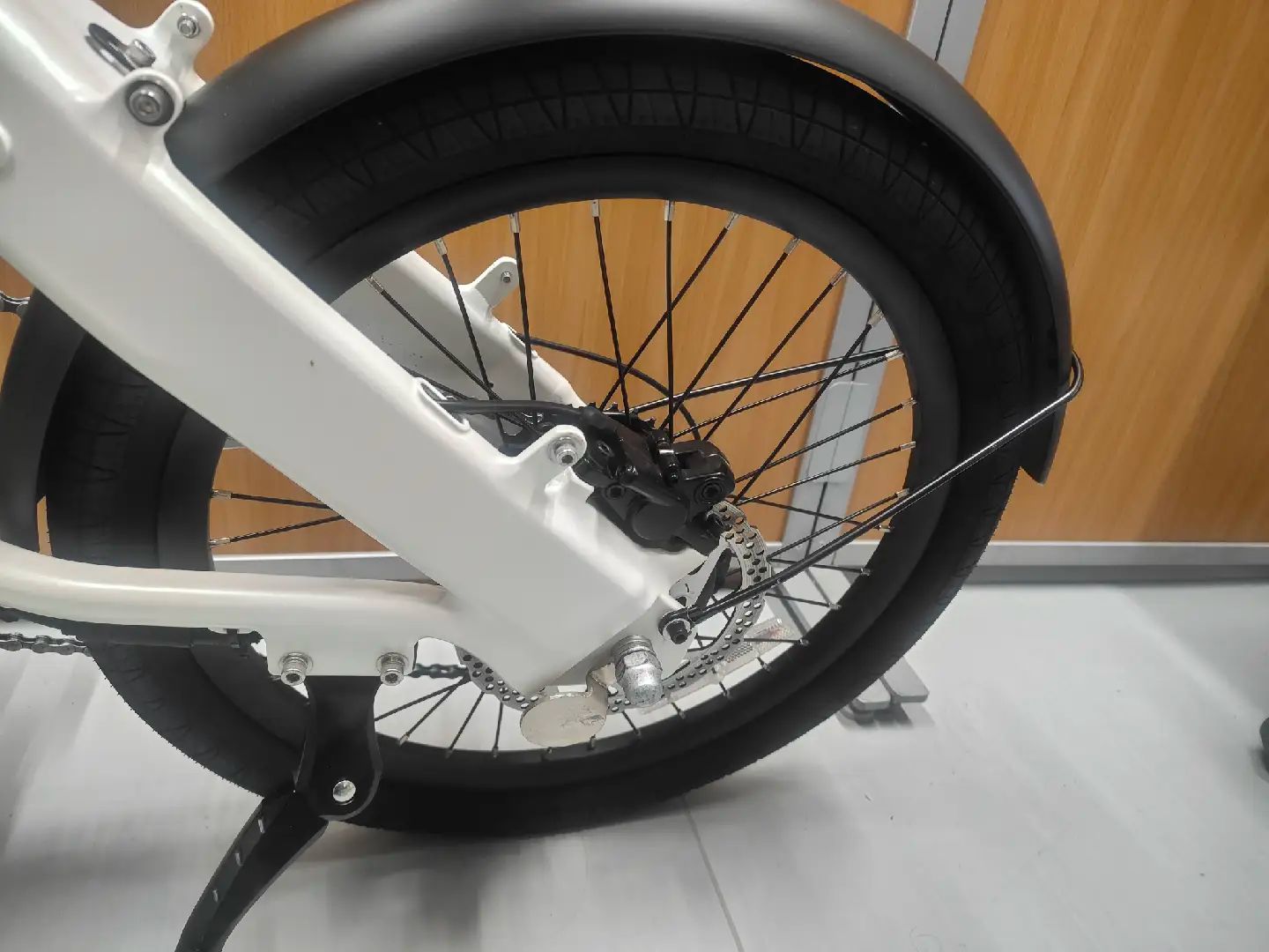 セール開催中！】折りたたみ電動アシスト自転車 ERWAY A02 ホワイト