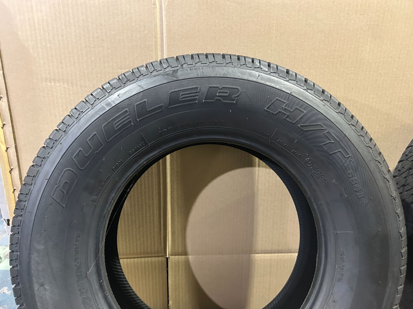 タイヤ4本セット ジムニー新車外し ブリヂストン 195/80R15 バリ溝