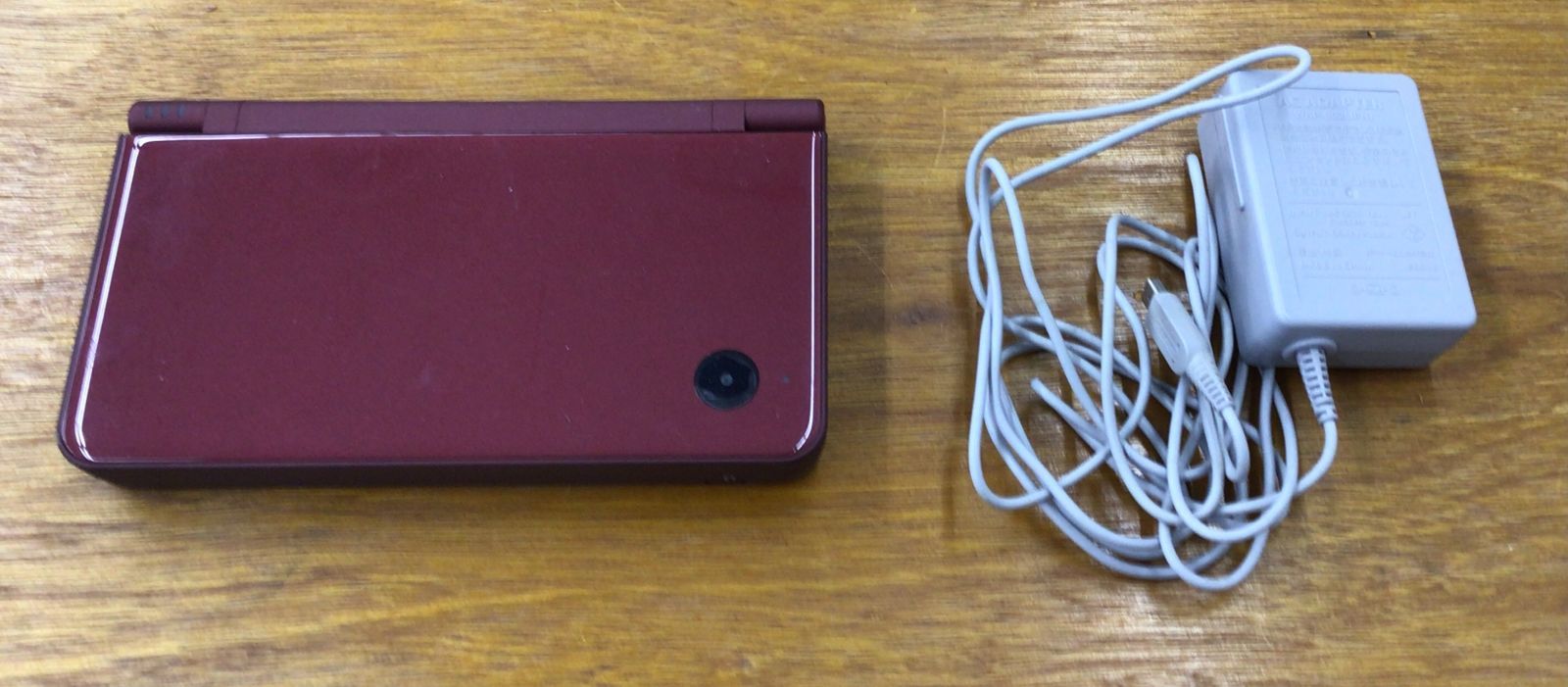 【中古品・現状品】Nintendo　任天堂　　DS　LL　UTL-001　動作確認済み　GA-83