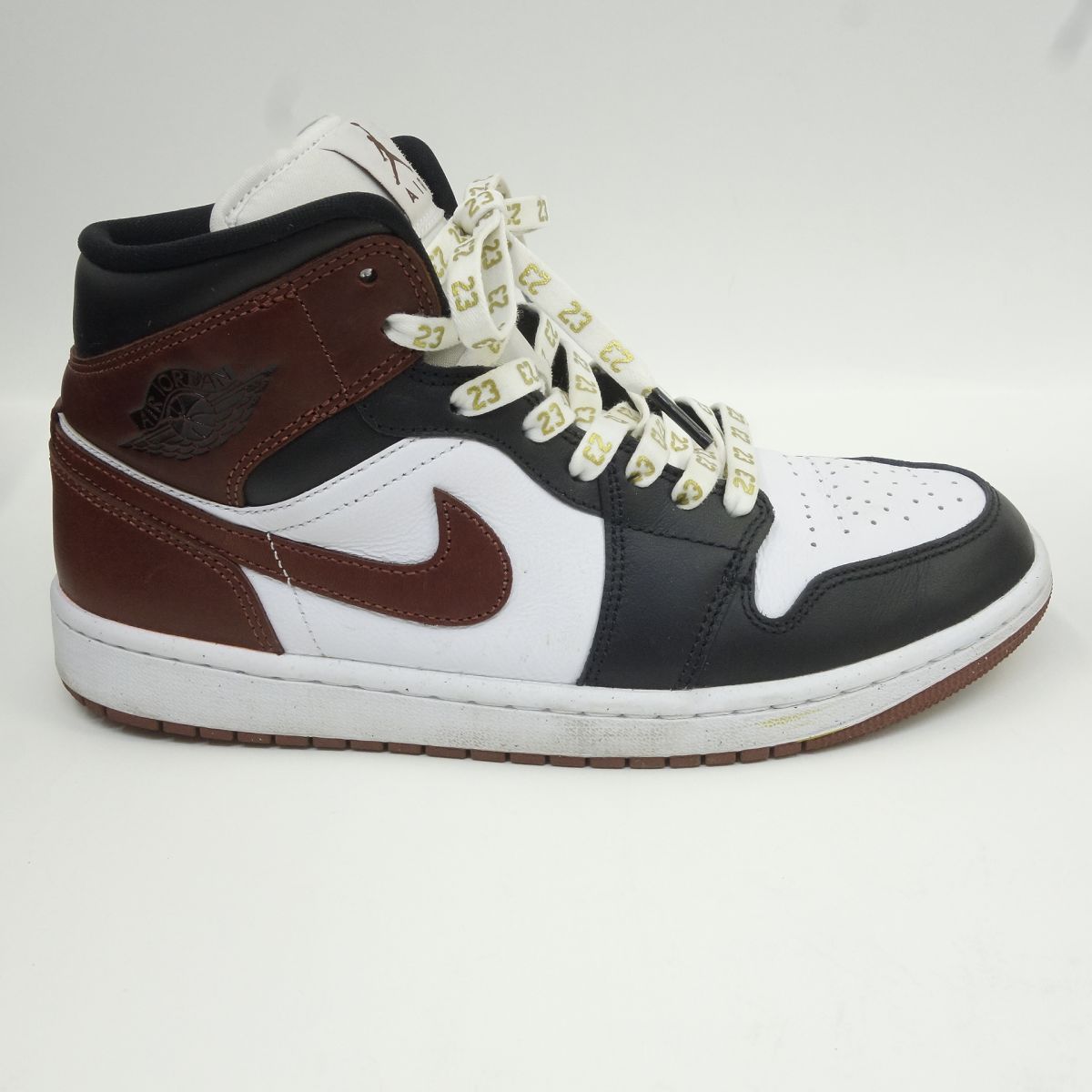 NIKE ナイキ AIR JORDAN 1 MID SE エアジョーダン ミッド HF3216-102 
