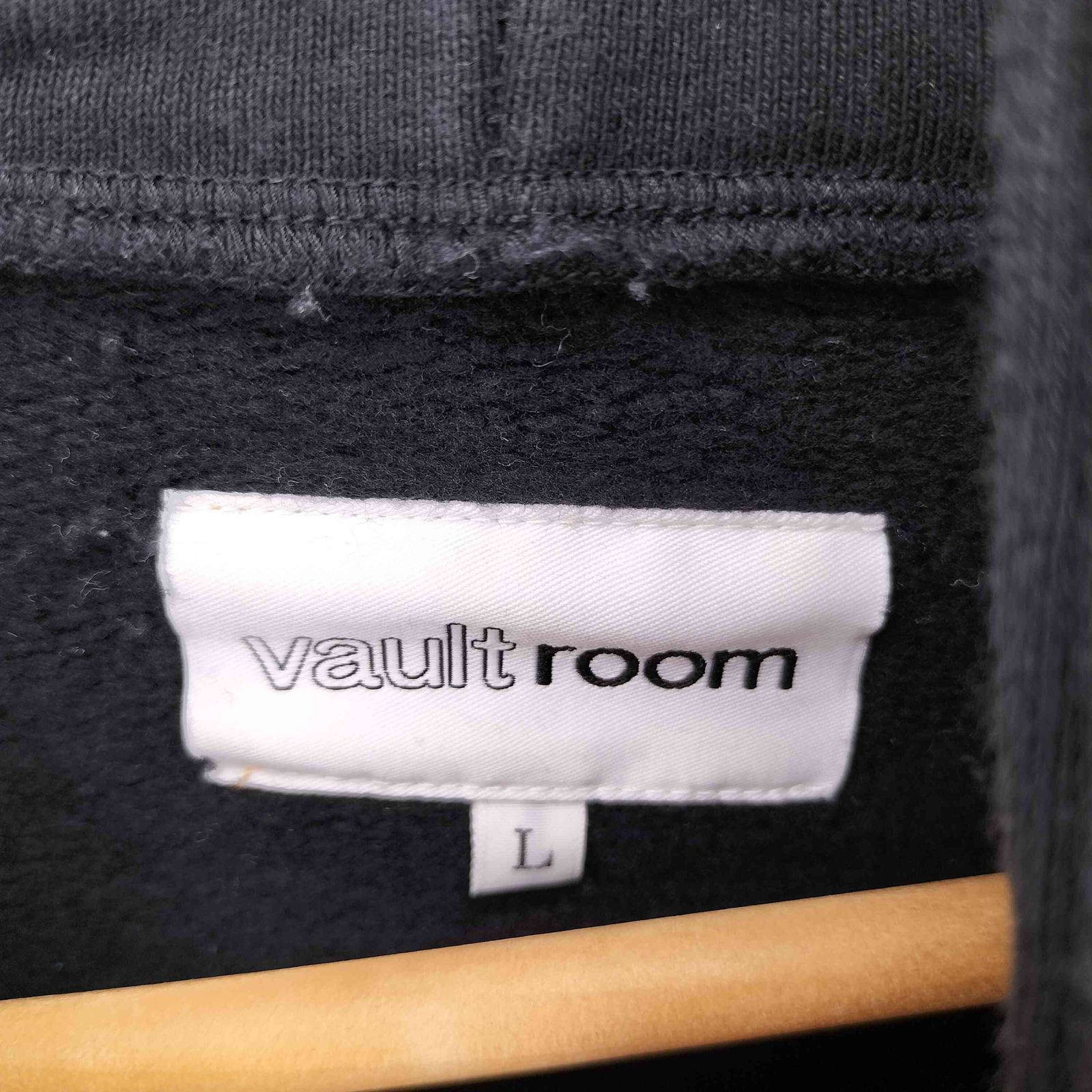 ボルトルーム vaultroom ロゴ刺繍 プルオーバーパーカー メンズ L 
