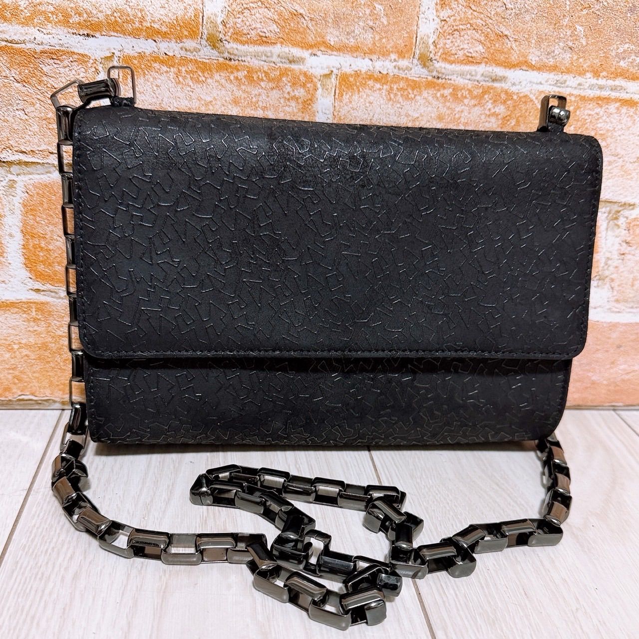 (美品) Ferragamo(フェラガモ)ショルダーバッグ ブラック