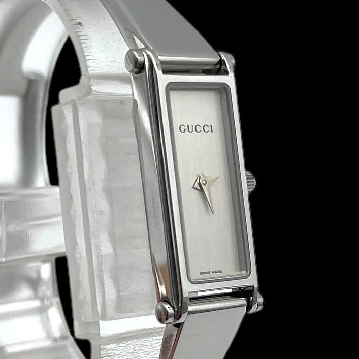 新品電池 稼働品 GUCCI グッチ レディース腕時計 1500L クォーツQZ スクエア型 シルバー スイス製 新品電池 稼働品 GUCCI グッチ レディース腕時計 1500L クォーツQZ スクエア型 シルバー スイス製