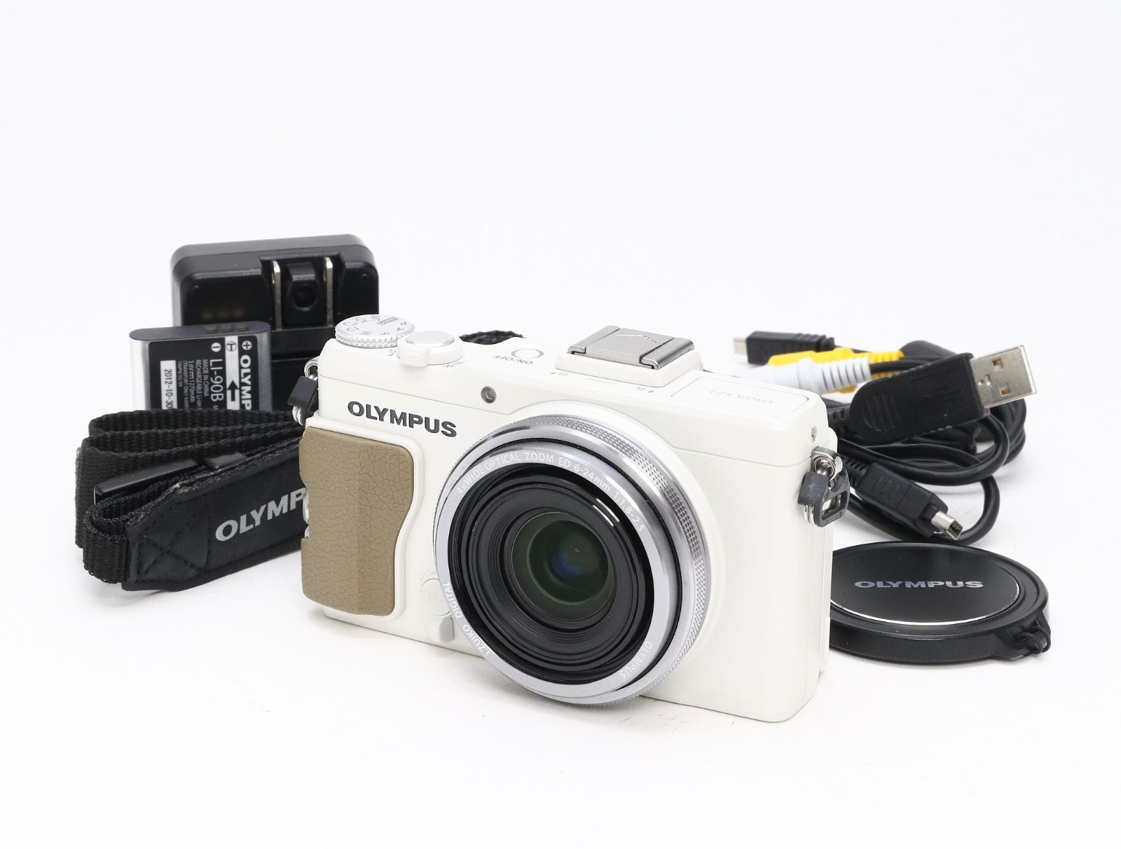 OLYMPUS オリンパス XZ XZ-2 WHITE Olympus STYLUS XZ-2 Digital Camera - White (12MP, 4x i.Zuiko Wide