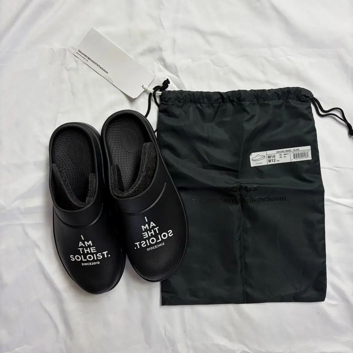 US10 ソリスト x OOFOS ウーフォス クロッグ