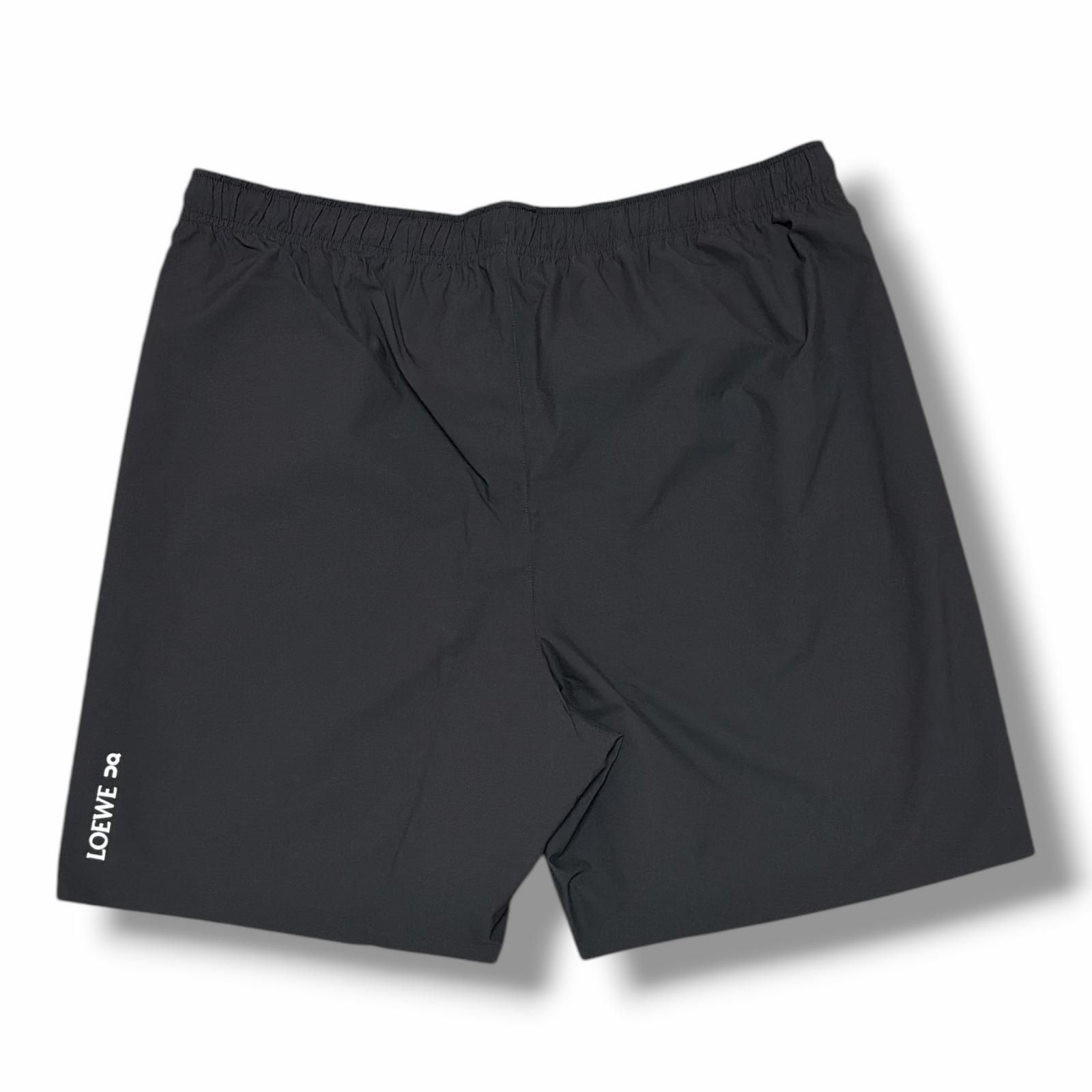 LOEWE Black Wool Tailored Shorts ハーフパンツ LOEWE On Mid Length Shorts コラボ ハーフパンツ オン ハーフパンツ