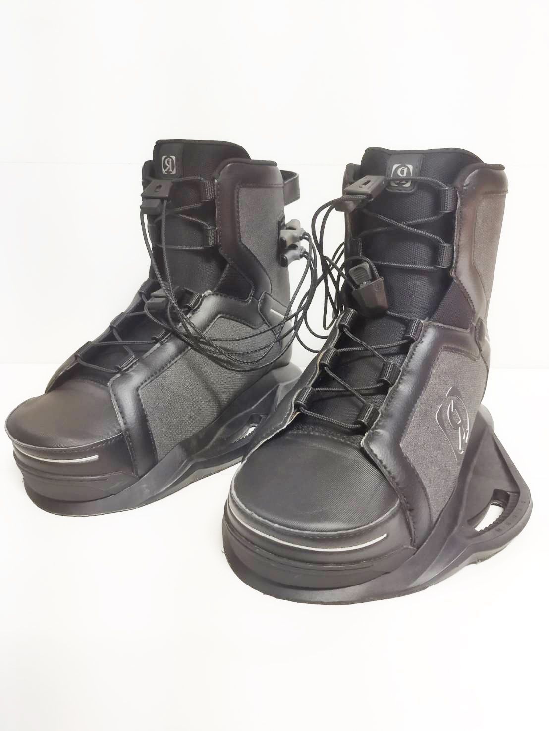【展示未使用】2025年モデル RONIX Parks Boots 8-9 (26-27cm) ウェイクボード ロニックス パークス ブーツ