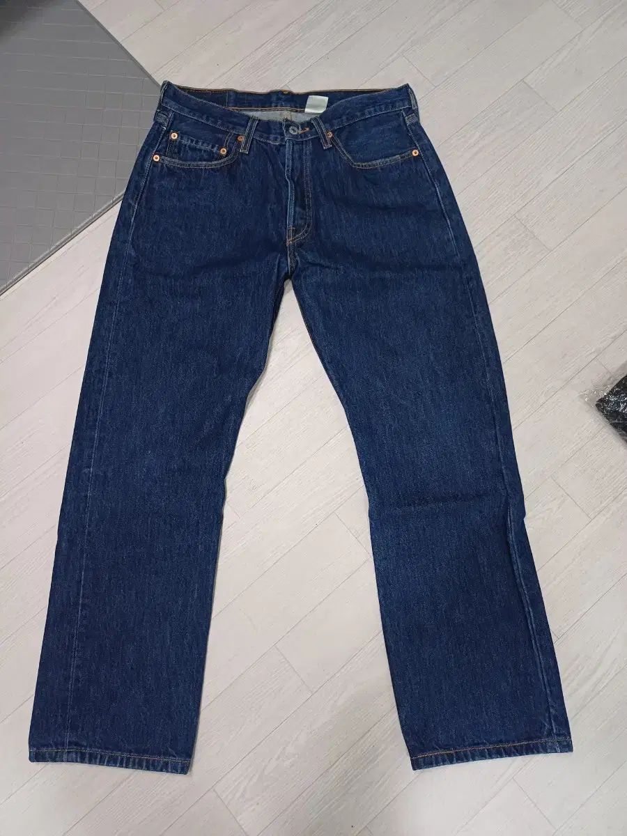 リーバイス ヴィンテージ 501 デニムパンツ 33-30 (実寸31 32)