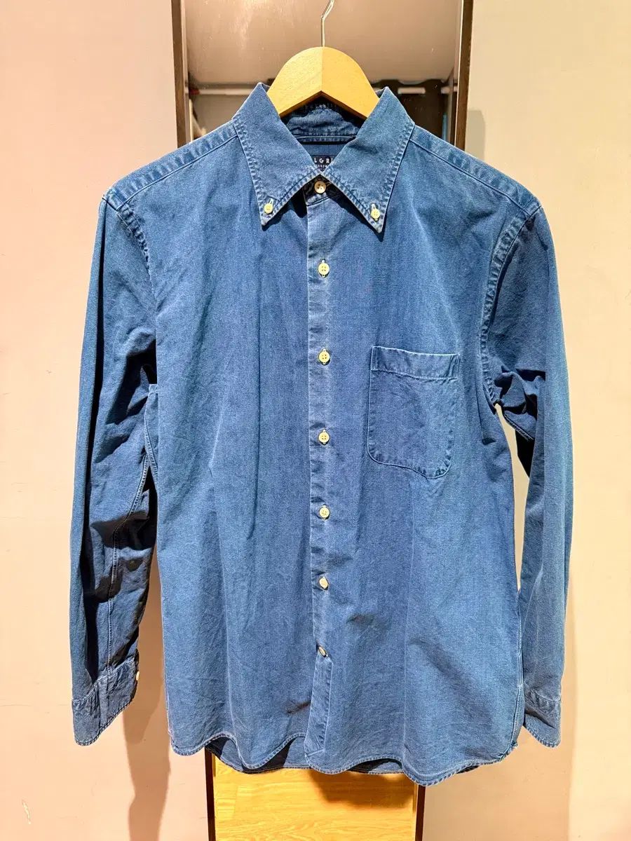 トゥモオモースランド ピルグリム Indigo シャツ M