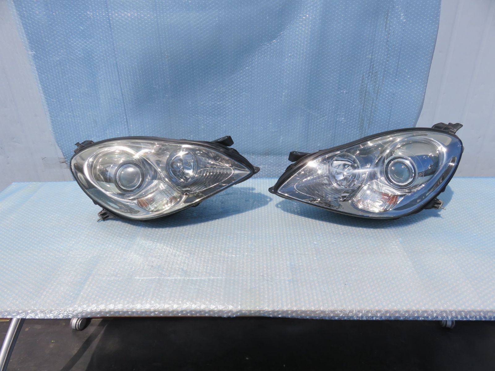 ★SFC6649/点灯OK ソアラ UZZ40 レクサス SC430 後期 ヘッドライト/HID ヘッドランプ 左右セット/純正 KOITO 24-50