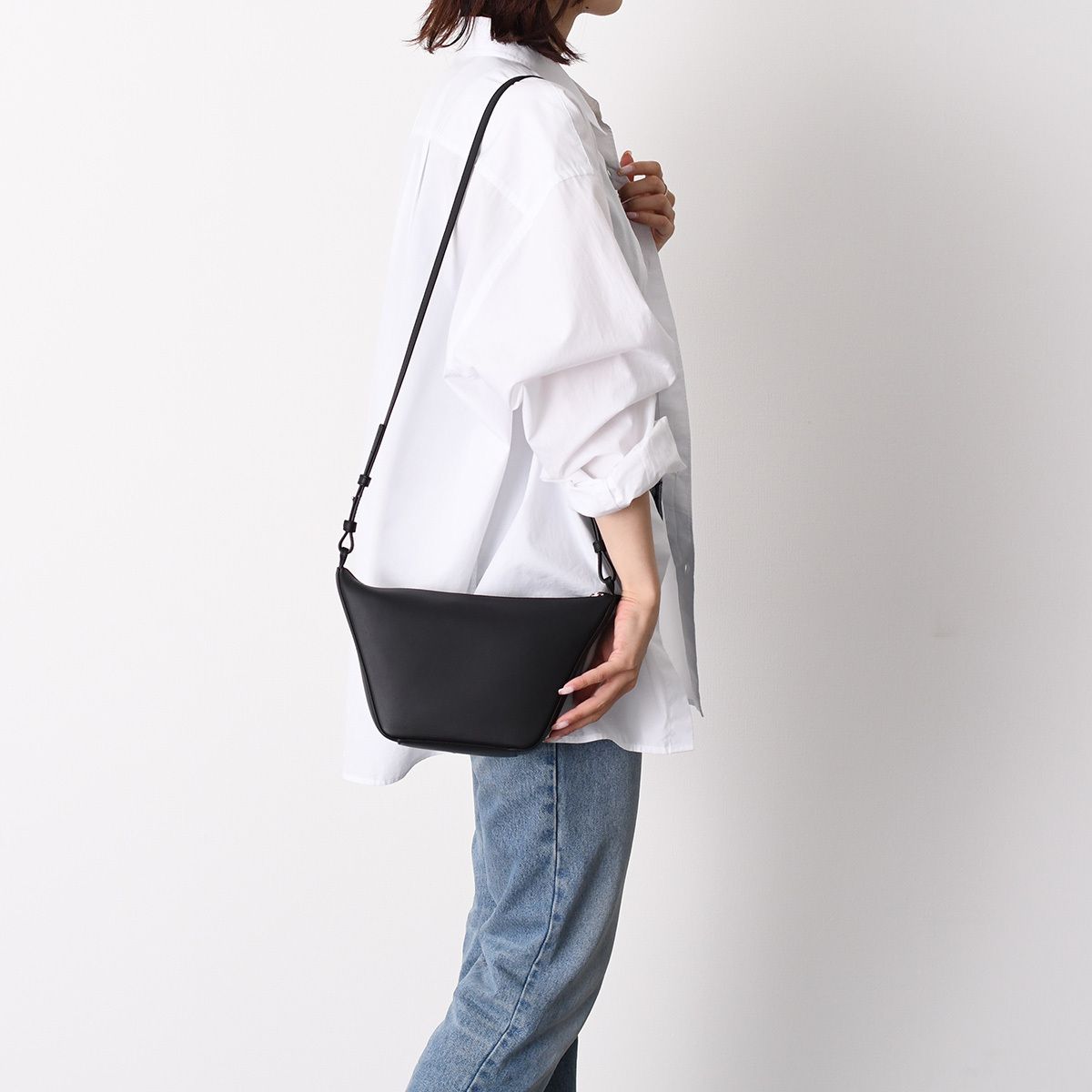 LOEWE ロエベ ショルダーバッグ バッグ ハンモック ホーボーバッグ 