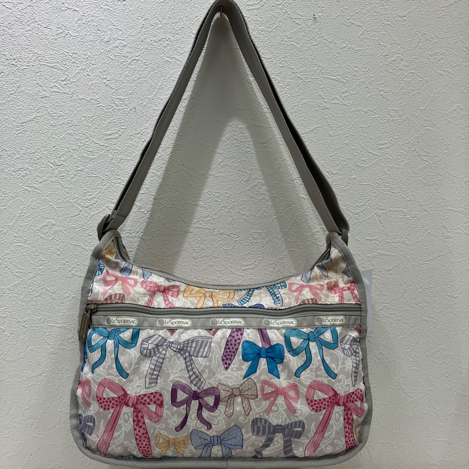 3801 LeSportsac レスポートサック クラシックホーボー ショルダー 