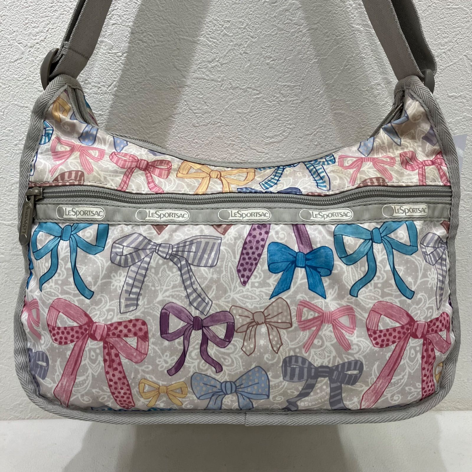 3801 LeSportsac レスポートサック クラシックホーボー ショルダー 