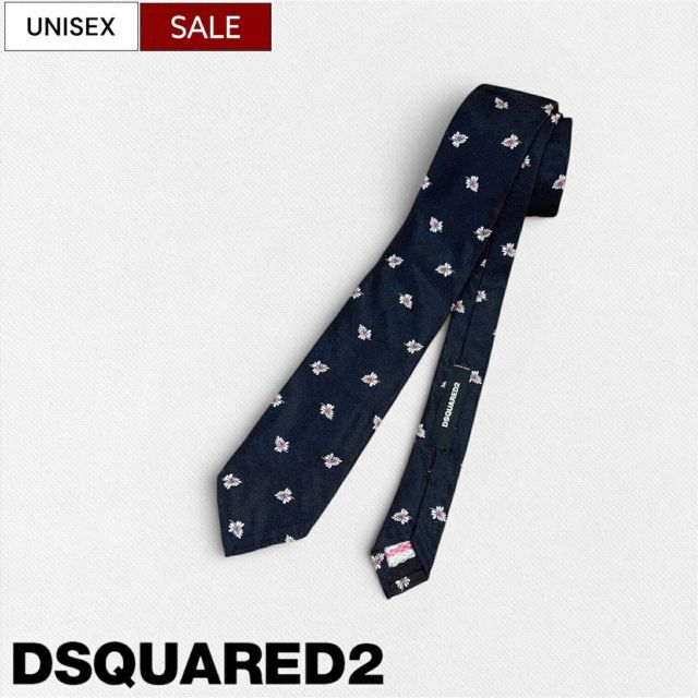 【定価30,800円(税込)】DSQUARED2 ディースクエアード ラグジュアリーかつドレッシーな首元を演出する！大人の余裕を印象づける 美シルエットな 花柄刺繍 シルクネクタイ フラワー小紋柄 CLASSIC TIE S82TI0001SJ00SJ016