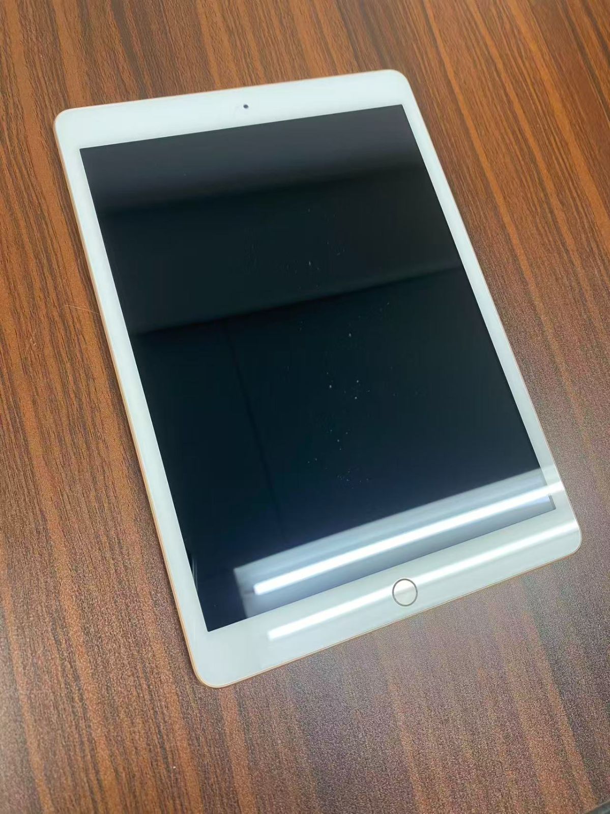 動作確認・初期化済み】電池97％Apple iPad 第7世代 Wi-Fi 128GB Gold