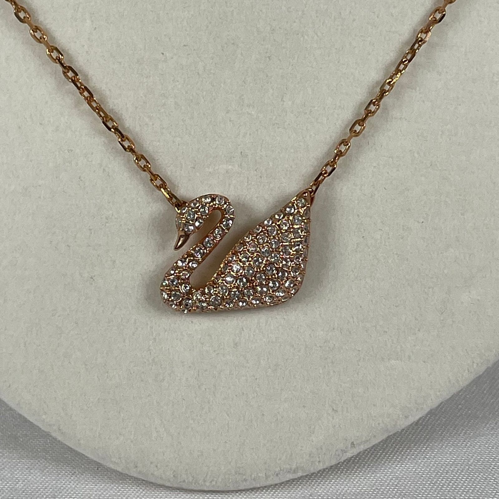 スワロフスキー　スワン　Art7658【メルカリ便発送】 SWAROVSKI スワロフスキー ネックレス スワン - メルカリ
