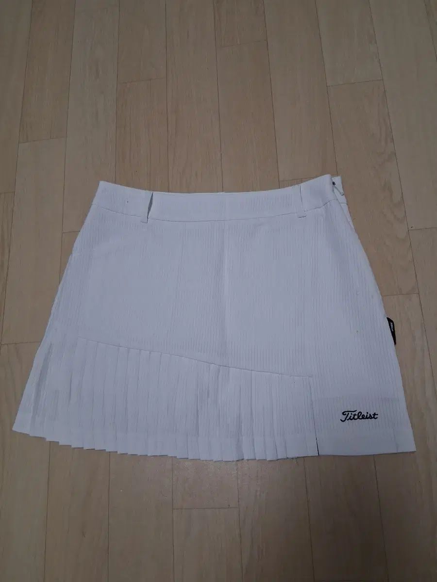 タイトリスト ホワイト ゴルフ スカート