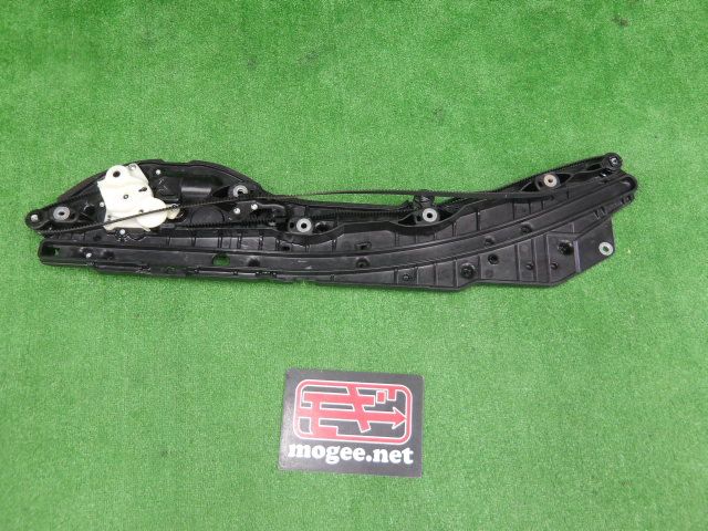 4FW5510 AOK5 トヨタ ノア ZWR80G 前期 ハイブリッド G リア左ドアパワースライドモーター　150121043905