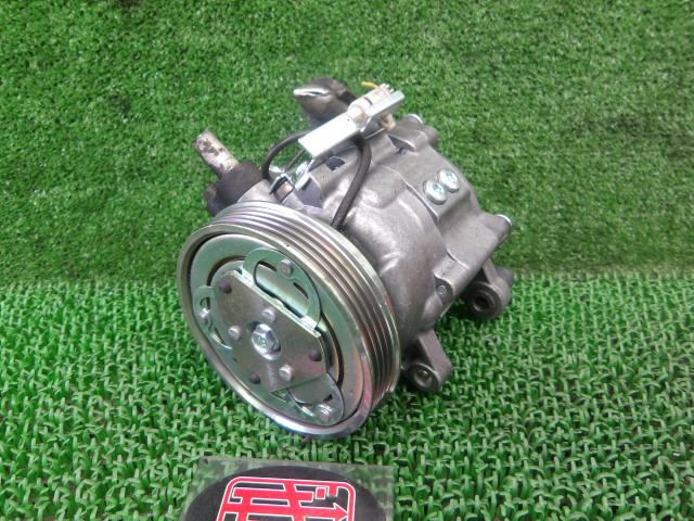 4FW3523 BIB6 スバル サンバートラック TT2 中期型 エアコンコンプレッサー FJC-003Z02 走行距離182315㎞