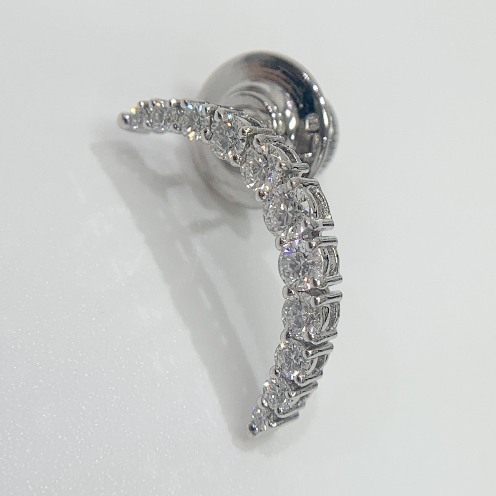 中古】ミキモト MIKIMOTO ダイヤモンド ピンブローチ 三日月 K18WG 