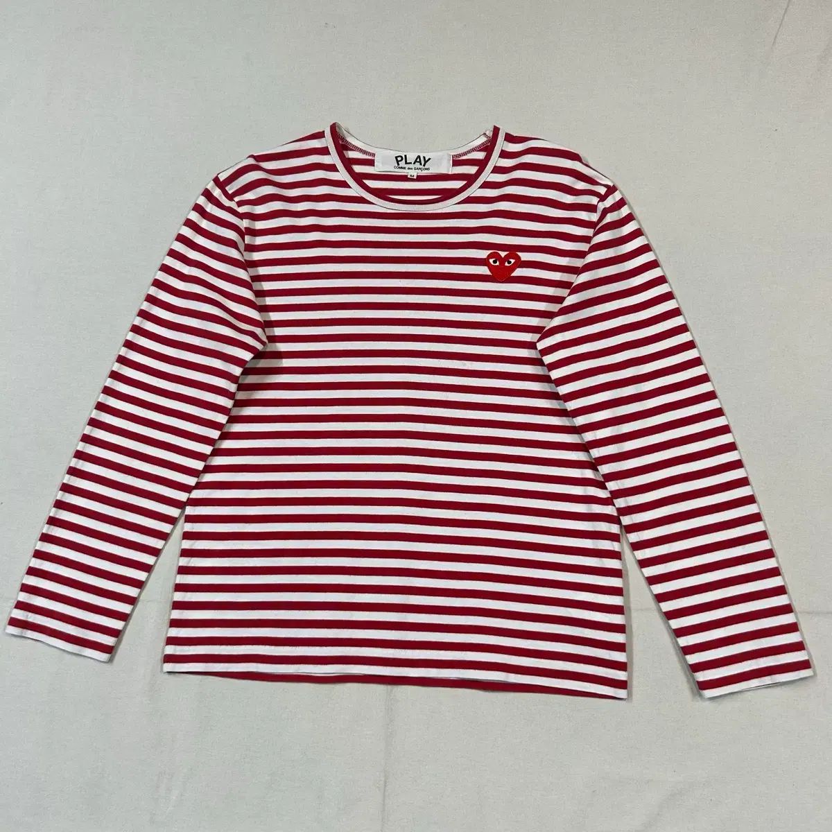 M) コム・デ・ギャルソン プレイ ハート ワッペン ロング スリーブ Tシャツ