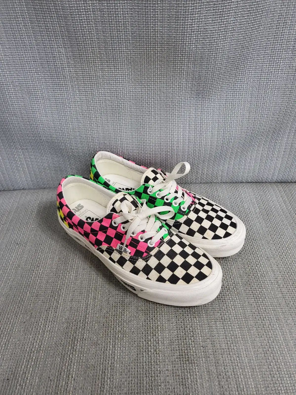 VANS チェッカーボード スニーカー 270