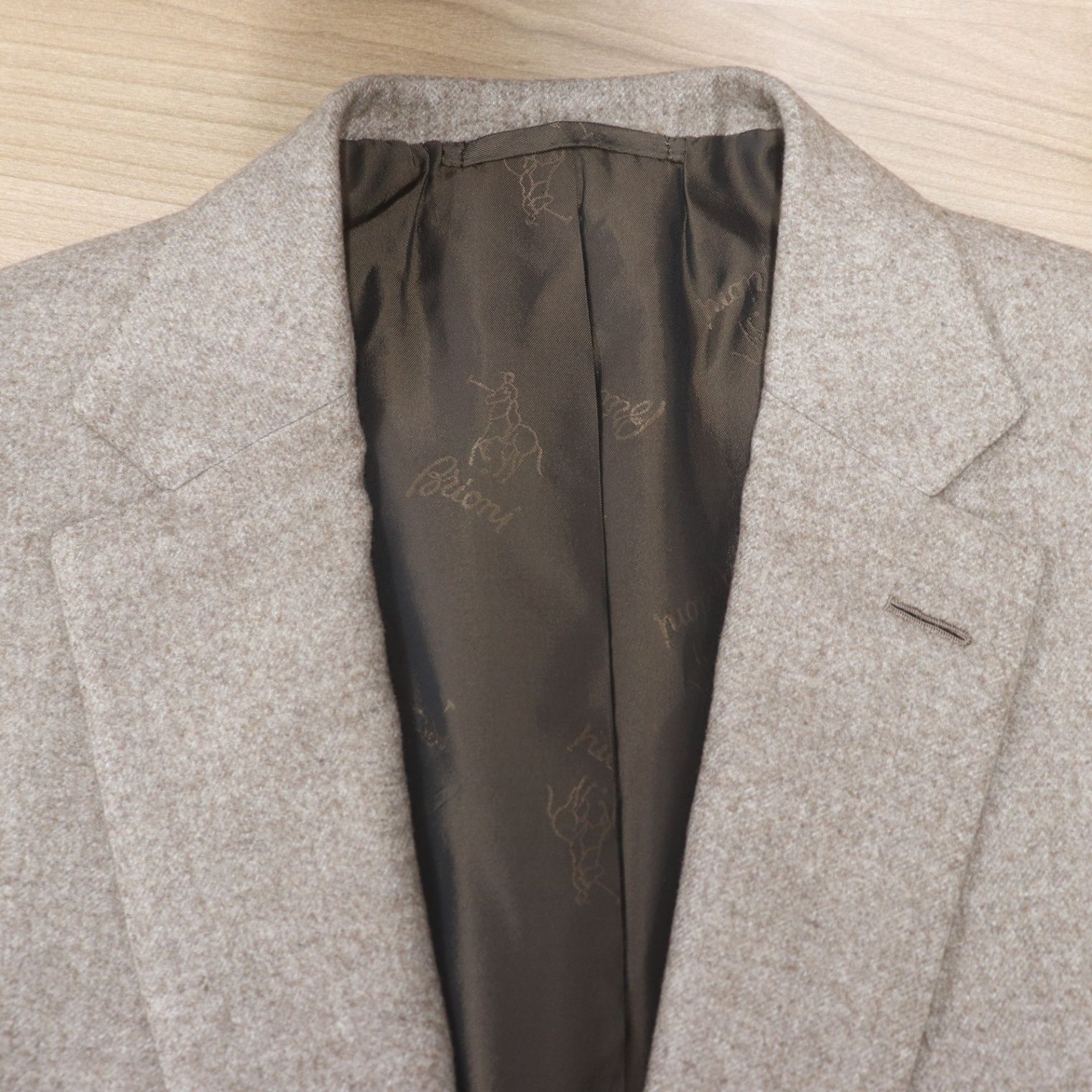 Brioni シルクカシミヤ ヘリンボーン ジャケット 50 ITUMD9DDAKBS Brioni ブリオーニ シルク カシミヤ ジャケット ブラウン