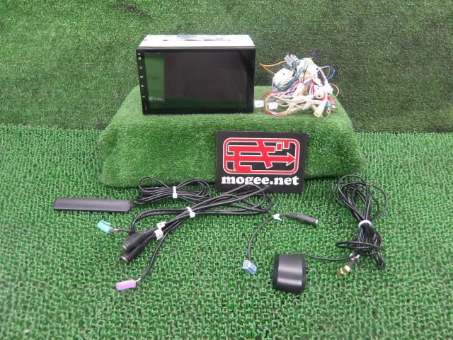 1FX7037 AFC1 トヨタ ヴォクシー AZR60G 後期型 Z キラメキ EONONアンドロイドナビ　ディスプレイ　オーディオ