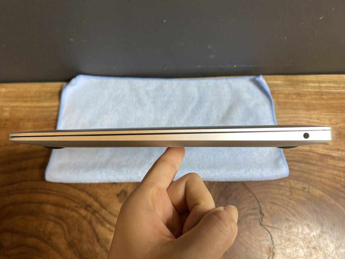 良品】MacBook Air M1 16GB SSD256GB Win11 Office2024 - メルカリ