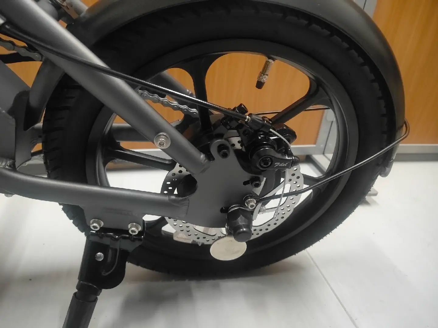 セール開催中！】電動アシスト自転車ERWAYA01 Lite グレー - メルカリ