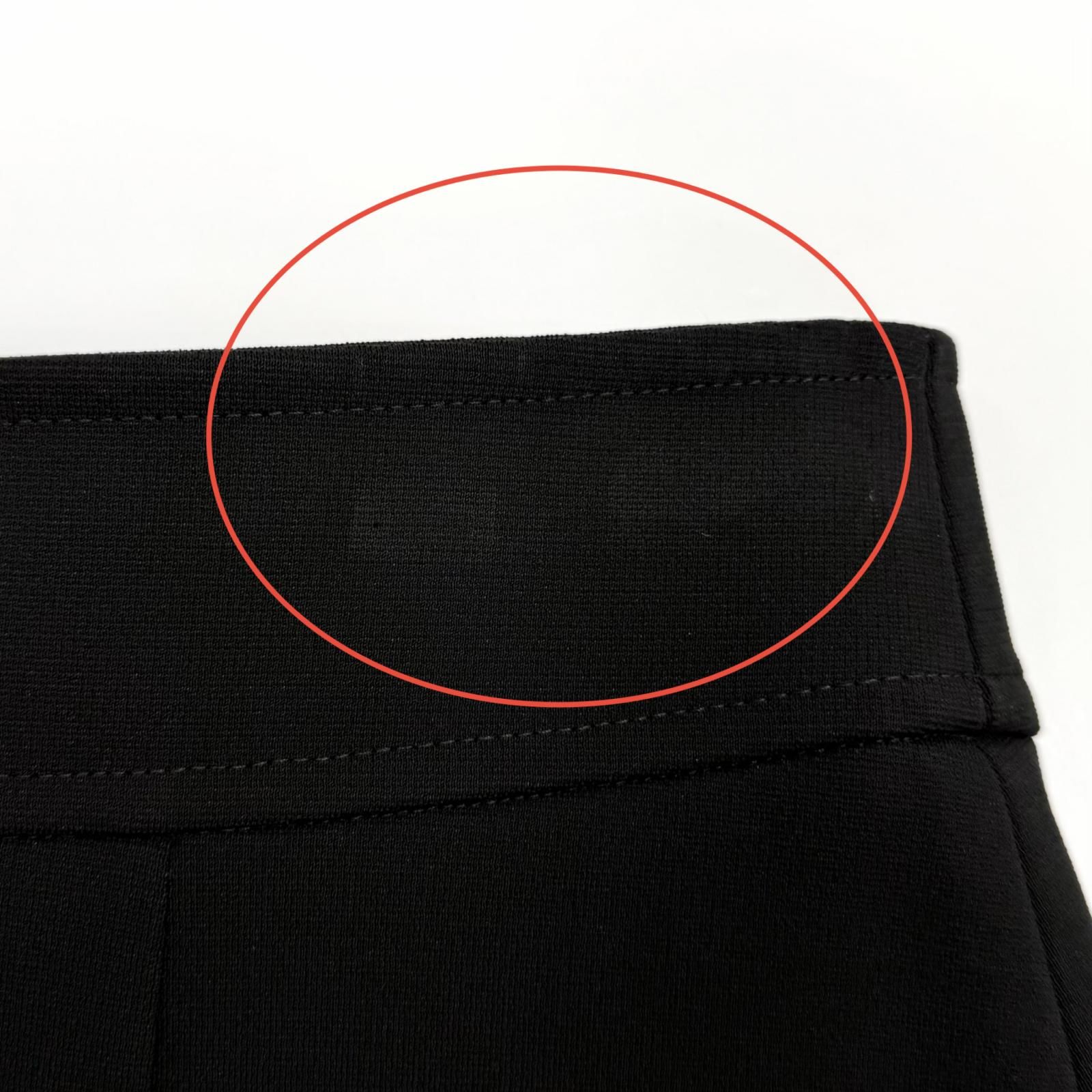 極美品☆HERMES エルメス 23SS JUPE TRAPEZE 金具付き 膝丈 無地