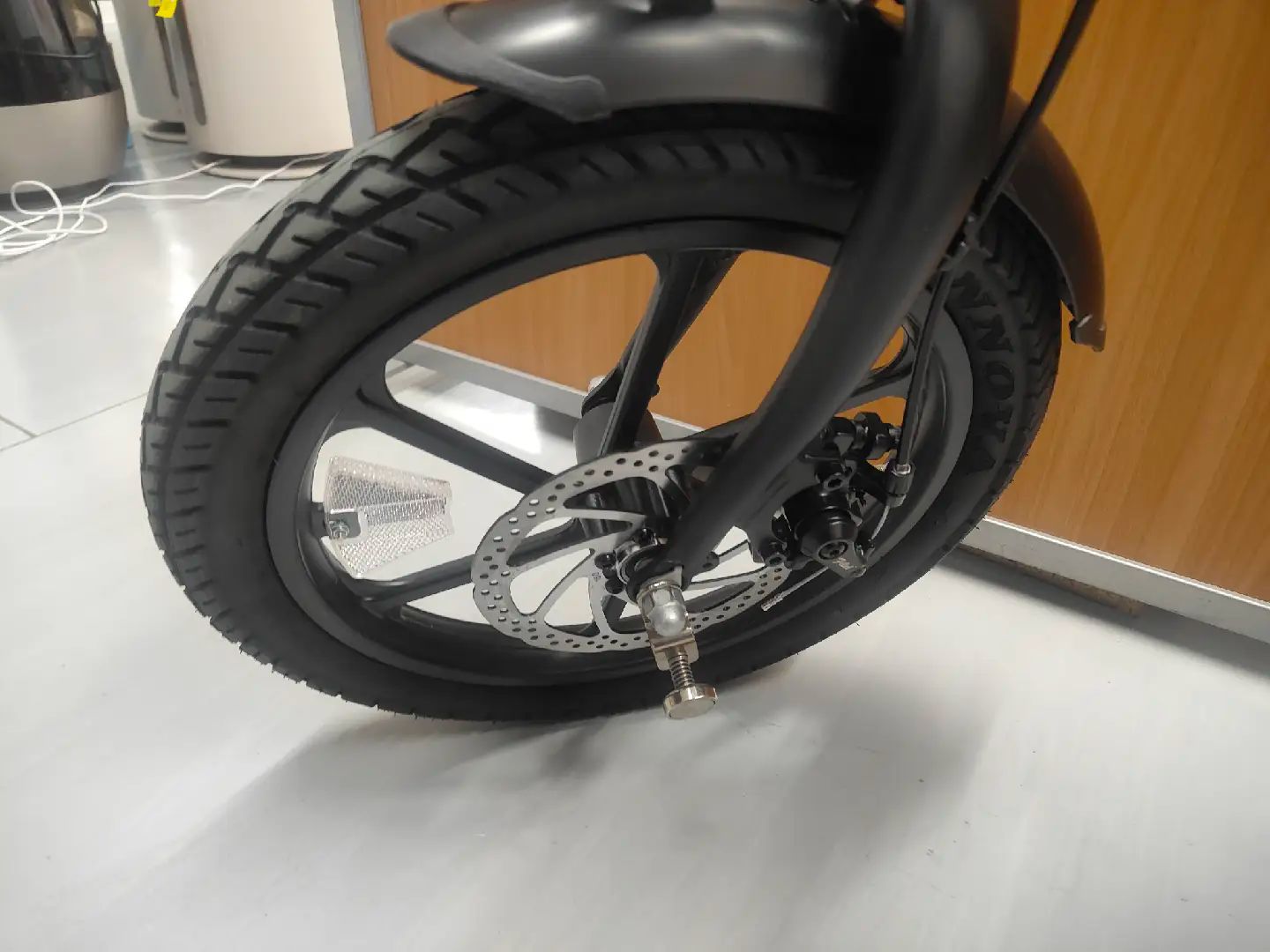 超メルカリ市開催！】電動アシスト自転車ERWAYA01 Lite ブラック