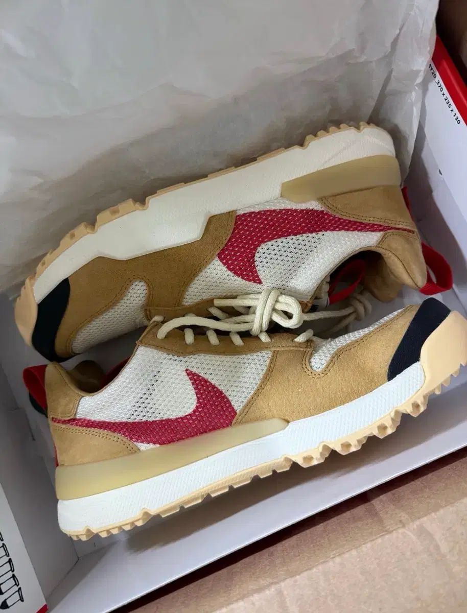 270 NIKE トムサックス マーズヤード 3