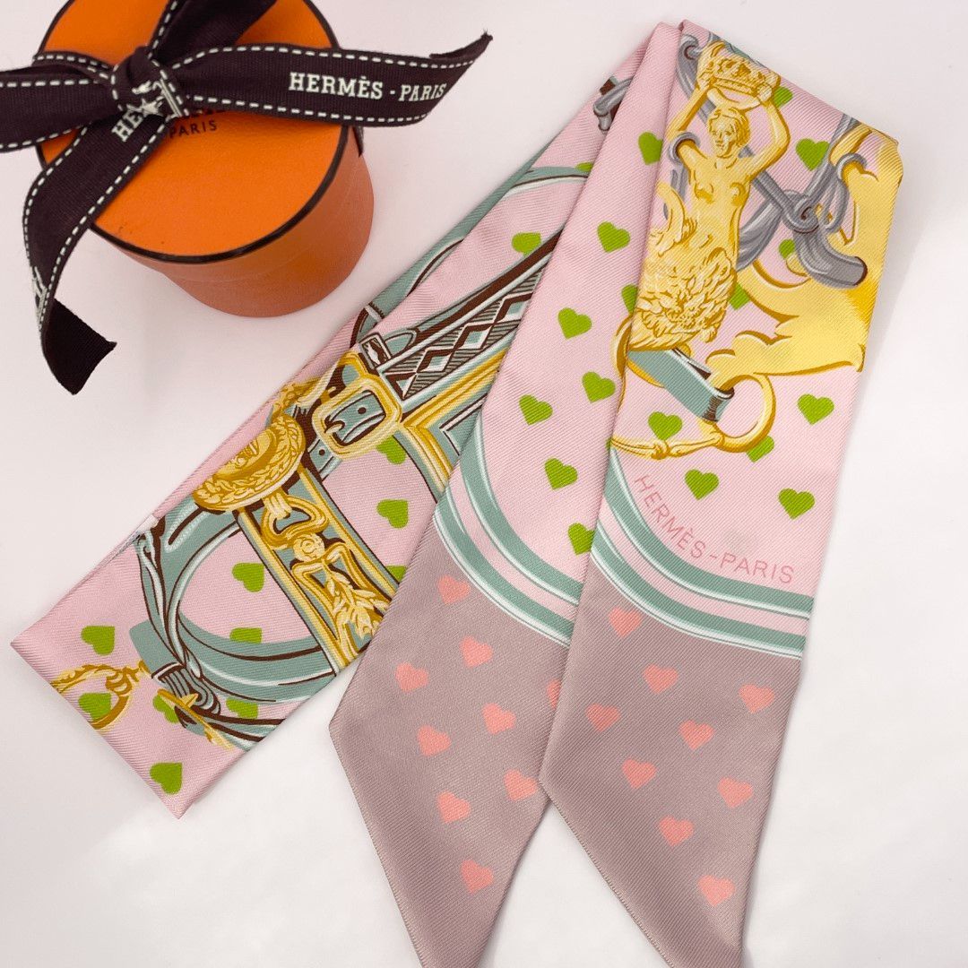 【美品】エルメス ツイリー ブリッド・ドゥ・ガラ・ラヴ ピンク系 ハート 箱 24,272円
